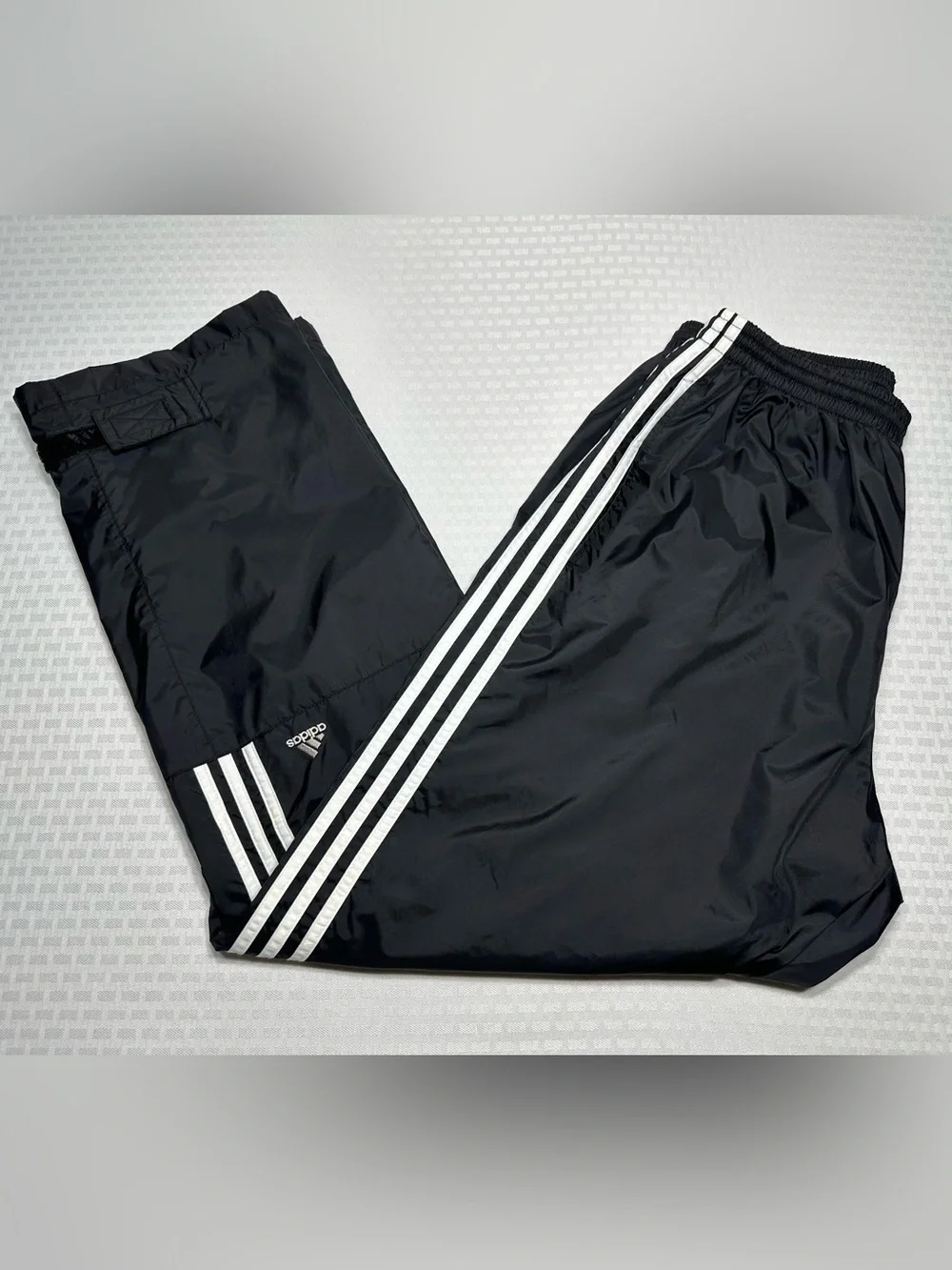 VTG 90s Adidas Black 3-Stripe Mens XL Mesh Lined 32